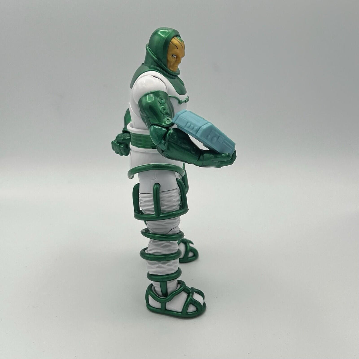 Hasbro Marvel Legends 6” Figure Psycho Man Retro Fantastic Four Complete