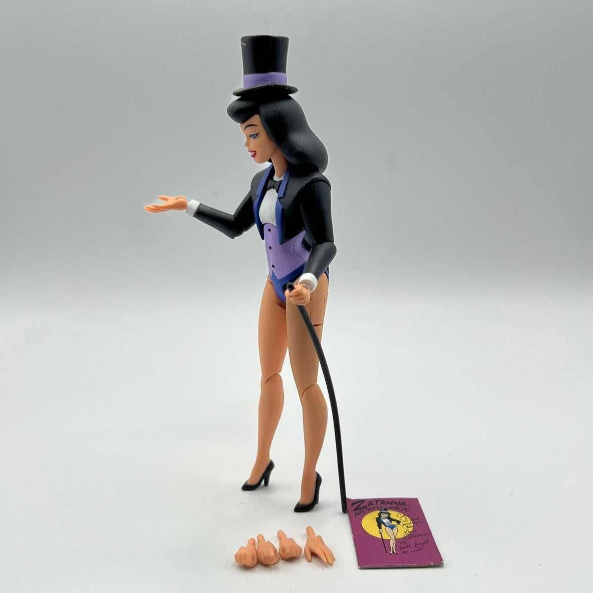 DC Collectibles Batman The Animated Series - Zatanna #25 6” Loose Figure