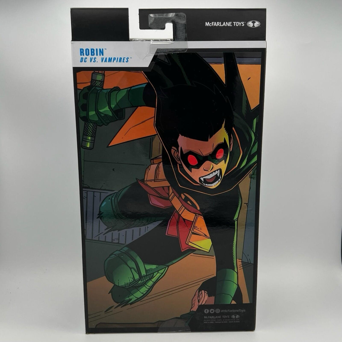 McFARLANE DC Multiverse DC vs. Vampires Robin Damian Wayne Gold Label Figure