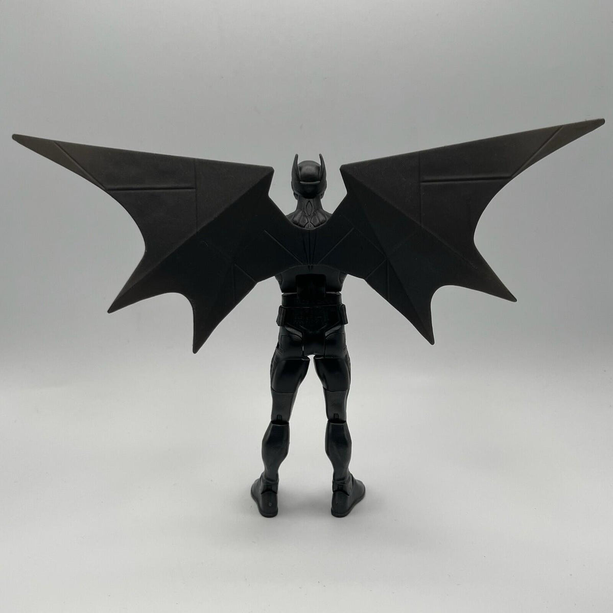 Batwing V.2.0 (The New 52) McFarlane DC Multiverse 7” Figure w Wings Effects