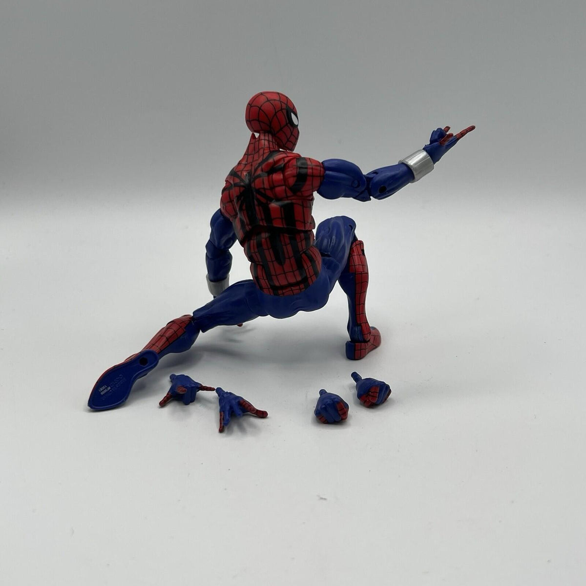 Hasbro Marvel Legends Retro Card Wave 2 Ben Reilly Spider-Man 6" Figure Complete