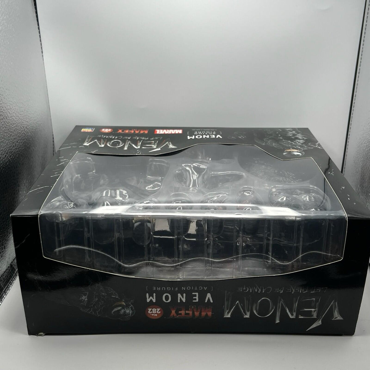 MEDICOM TOY MAFEX No.282 VENOM Let There Be Carnage Action Figure (CAD Seller)
