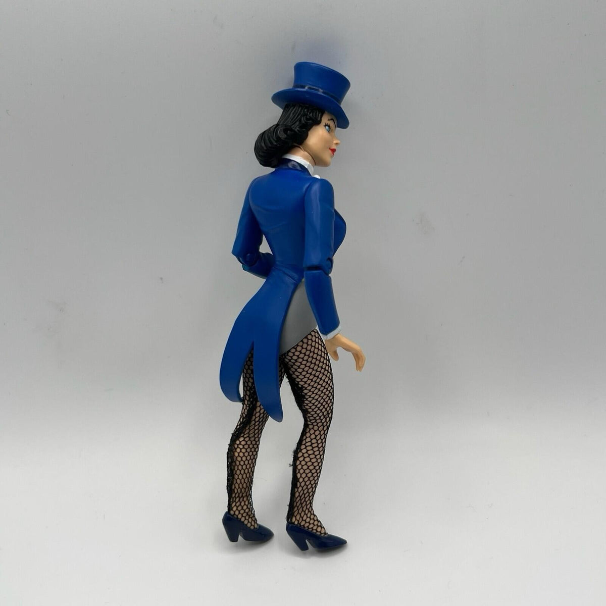 DC Direct Mages, Mystics, & Magicians Zatanna 6" Figure Missing the Stand
