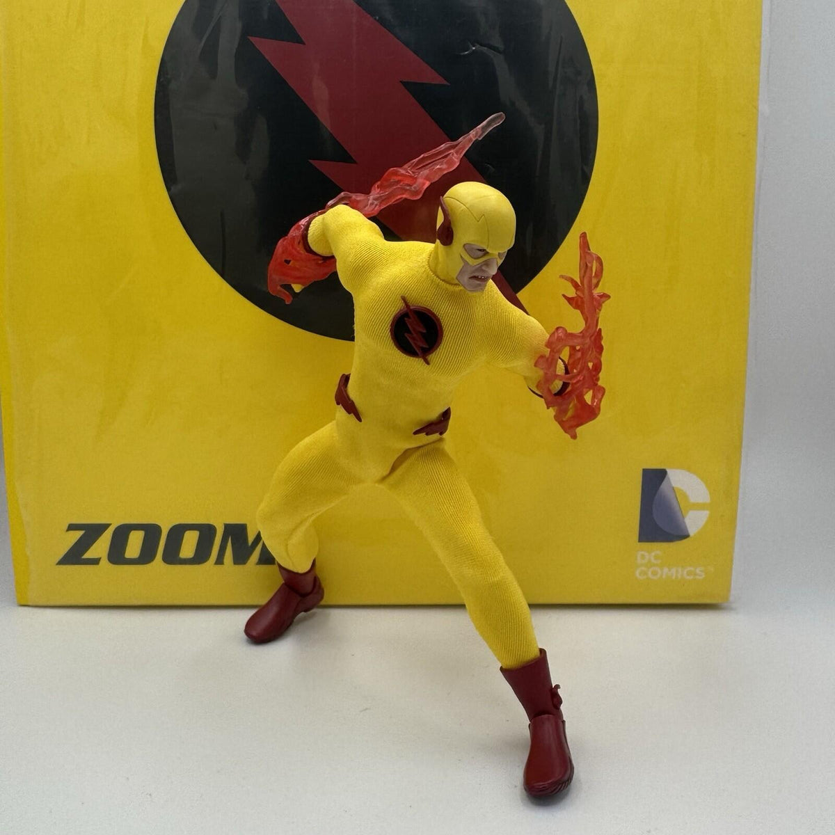 Mezco One:12 Collective Zoom Action Figure DC