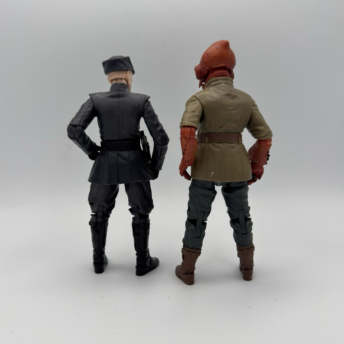 Star Wars The Black Series Admiral Ackbar and First Order Officer Exclusive 2017