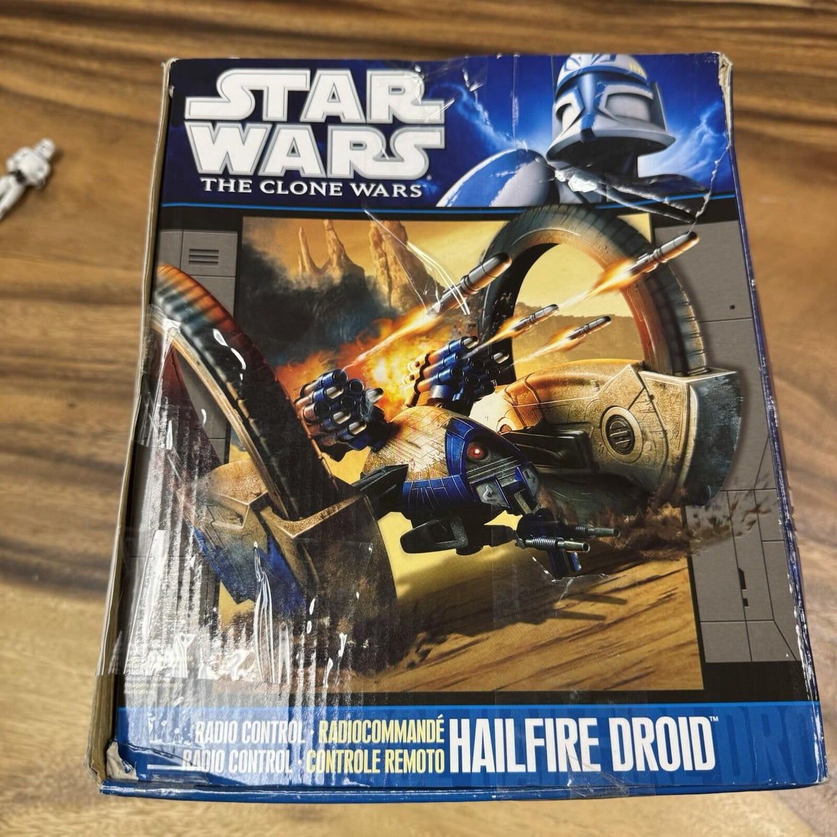 HASBRO STAR WARS Clone Wars 2010 - RADIO CONTROL HAILFIRE DROID