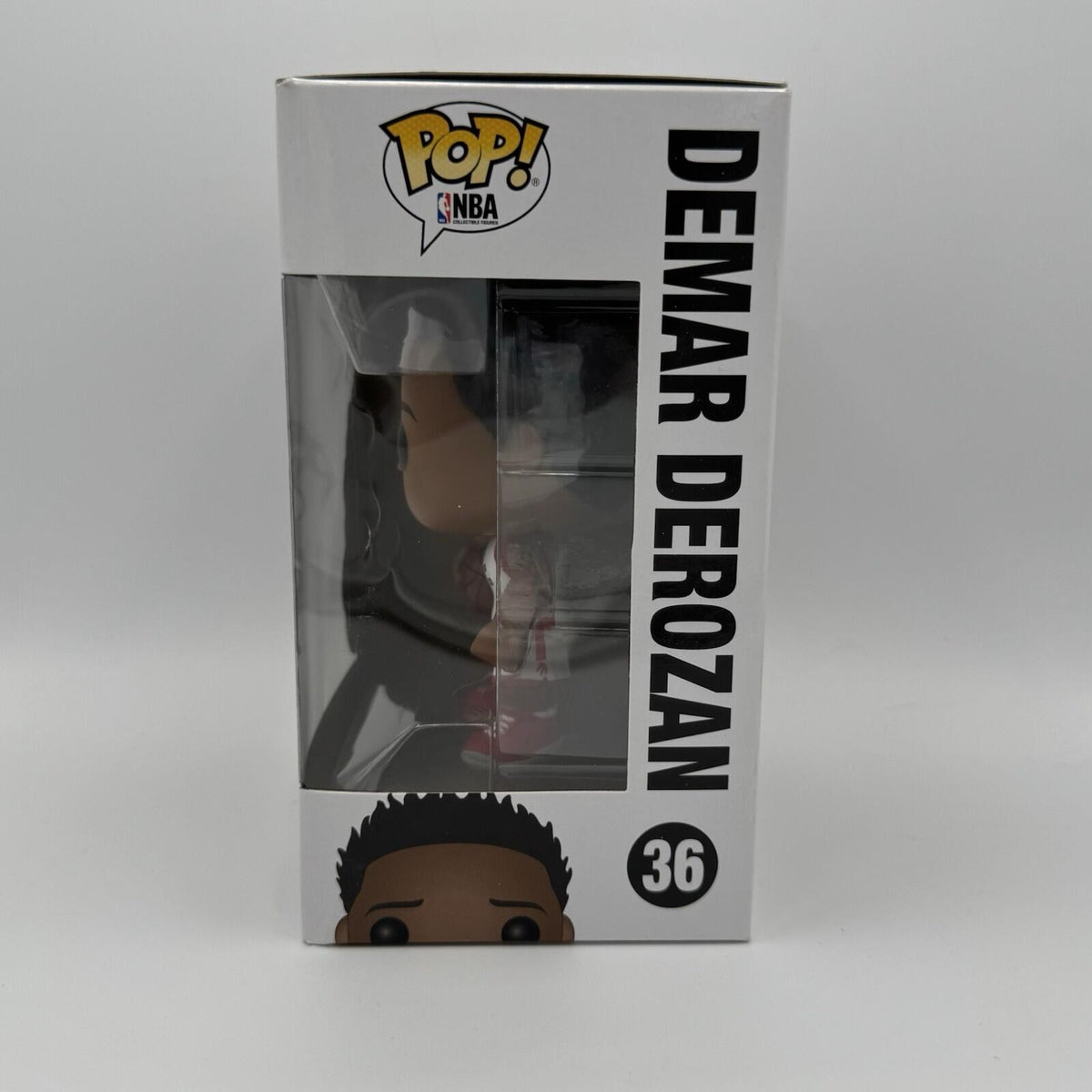 Funko Pop! Vinyl: Demar DeRozan - Canada (Exclusive) #36 W Plastic Protector