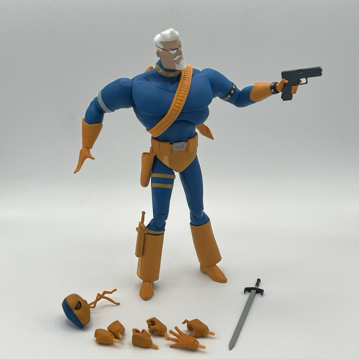 Batman: The Adventures Continue Deathstroke Figure READ