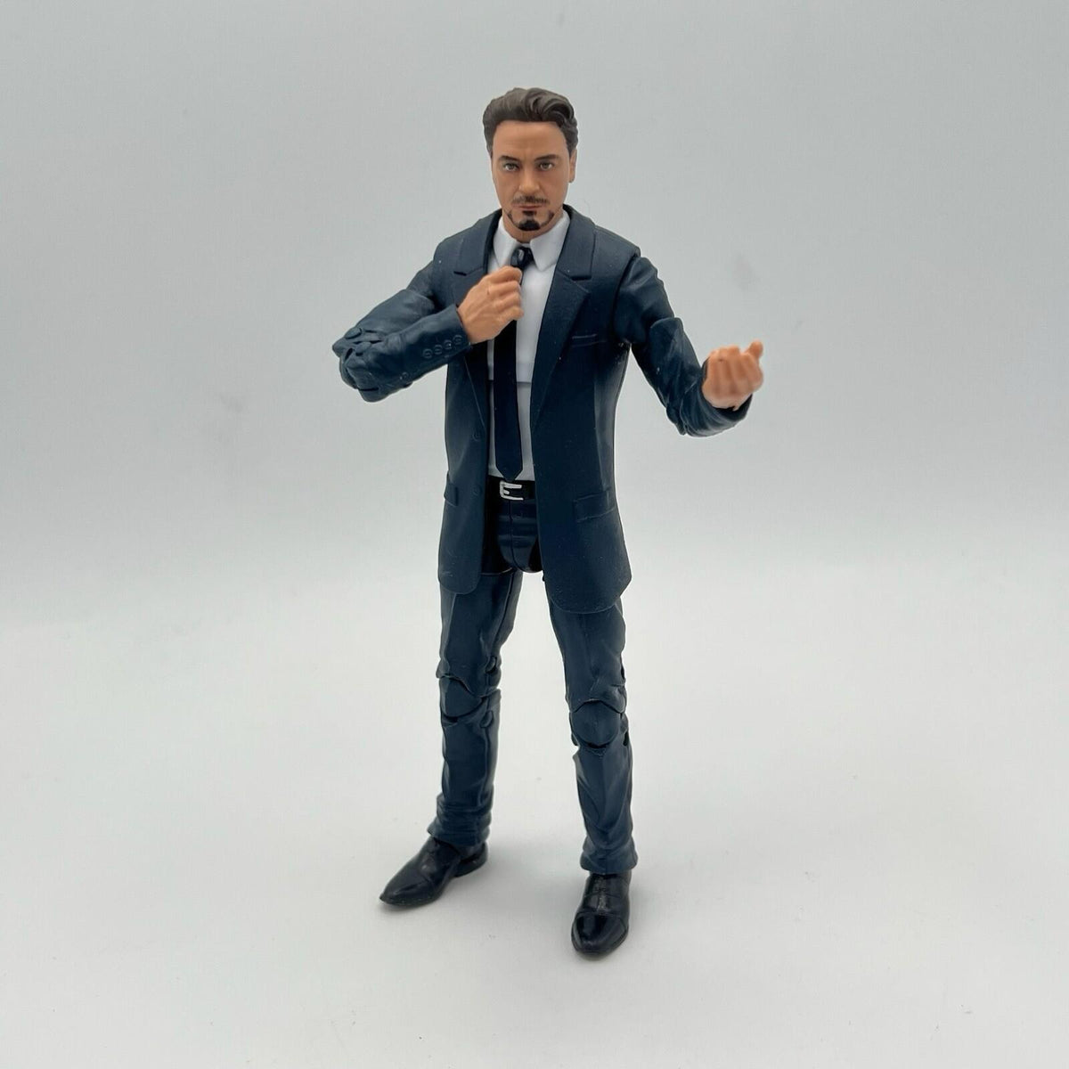 Marvel Legends figure Tony Stark First 10 Years from 2 pack complete