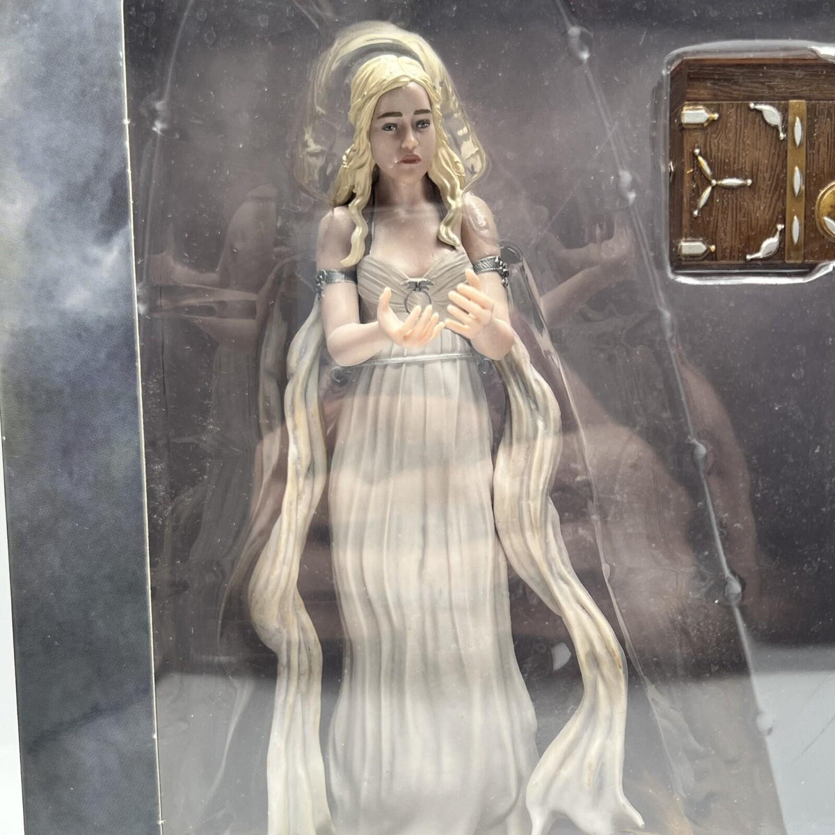 Game of Thrones Daenerys Targaryen Emilia Clarke Dark Horse Figure