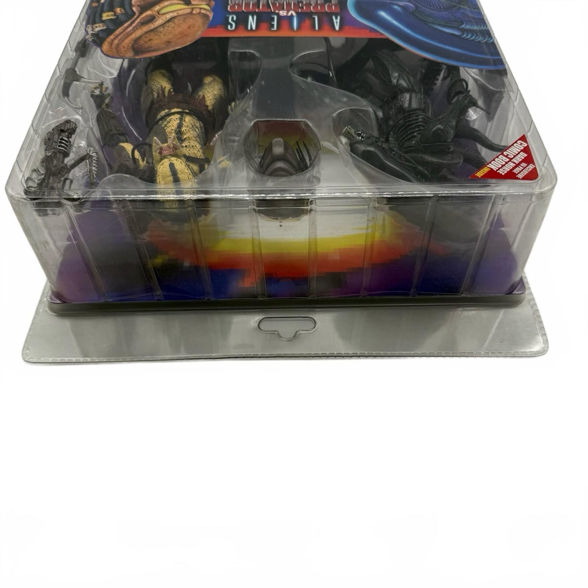 NECA 2 PACK ALIENS VS PREDATOR KENNER 2015 TOYS R US EXCLUSIVE - SEALED