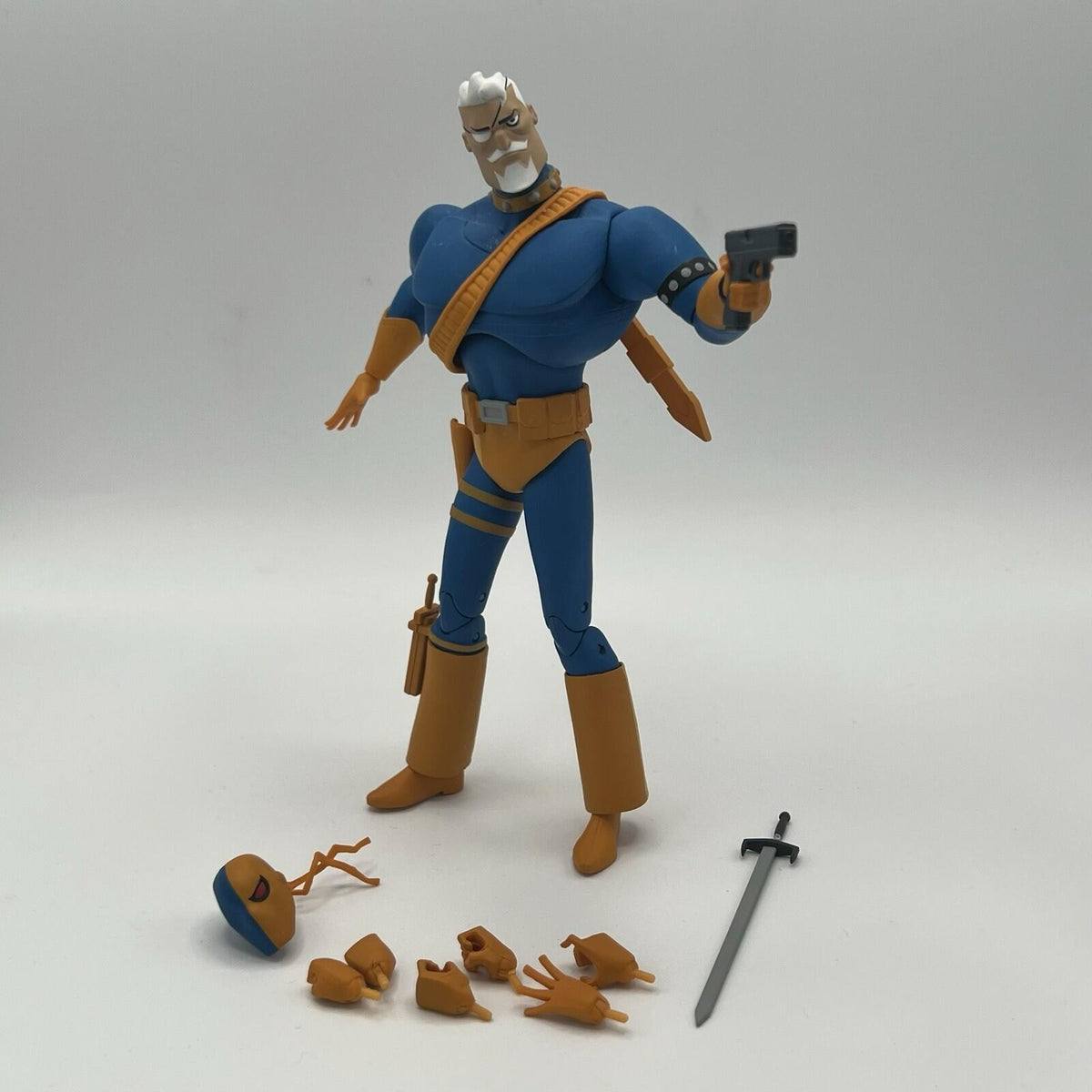 Batman: The Adventures Continue Deathstroke Figure READ