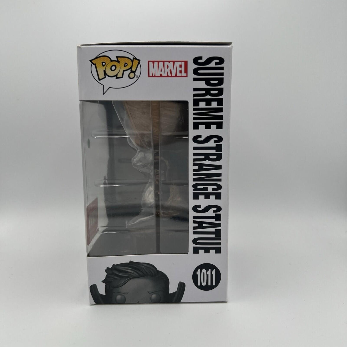Funko POP! Marvel #1011 Supreme Strange Statue - Marvel Collector Corps