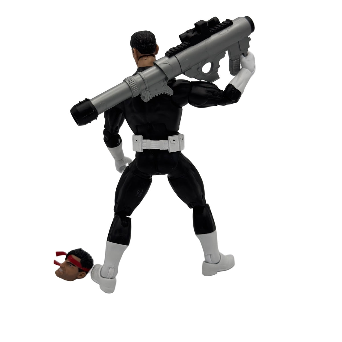 Marvel Legends Retro Series Punisher (Wave 1) 6” Action Figure