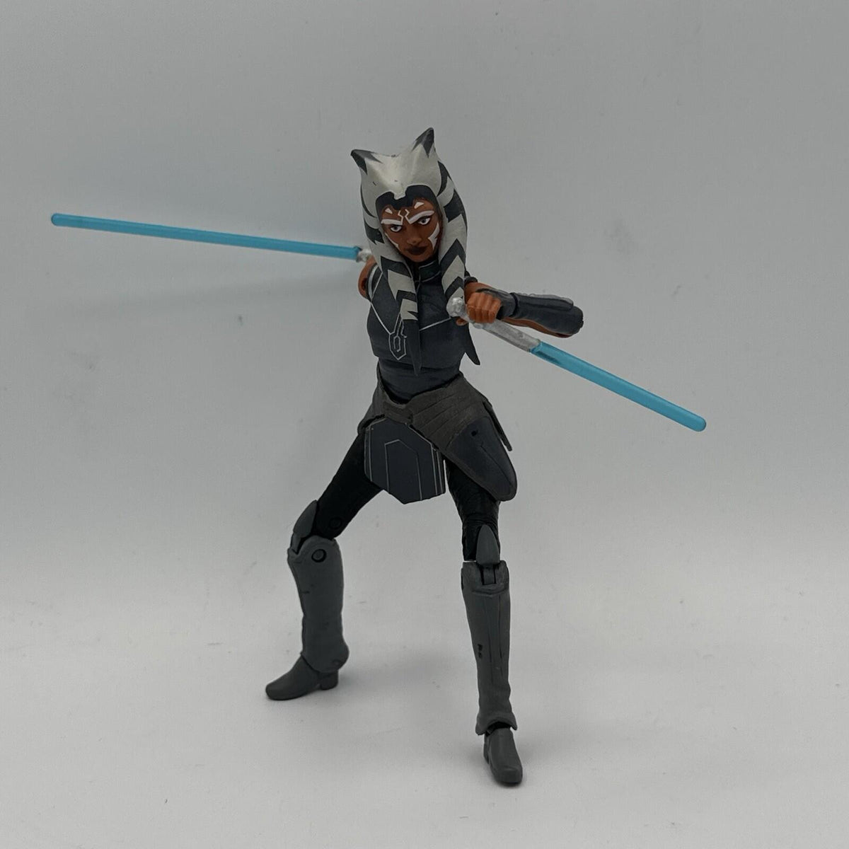Star Wars Black Series 6" Inch Clone Wars Ahsoka Loose Figure COMPLETE