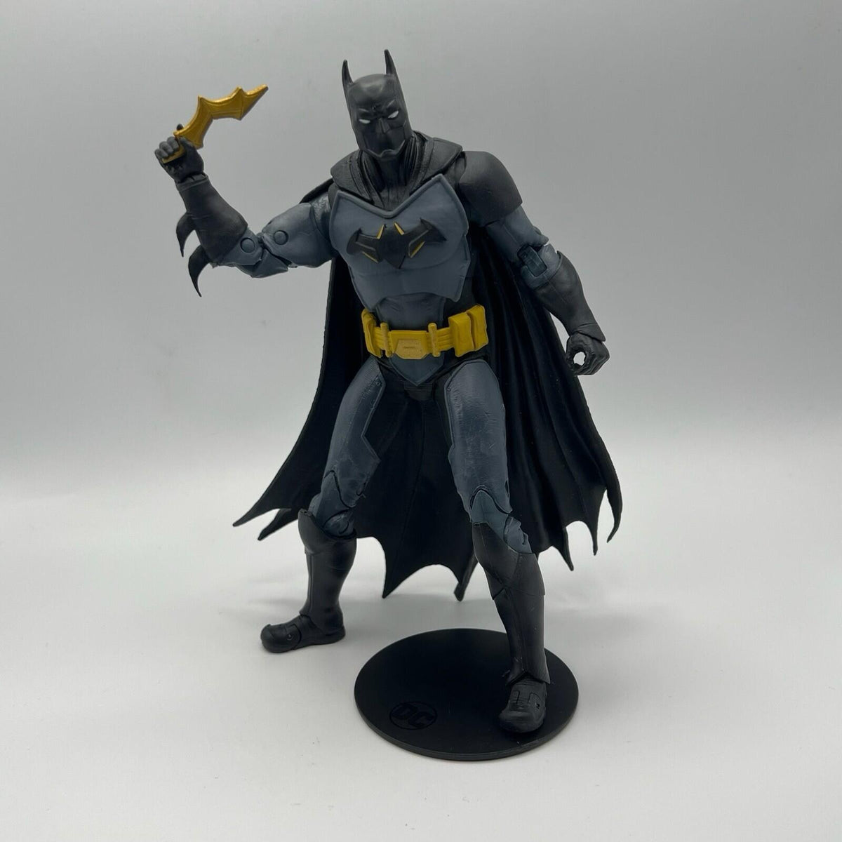 McFarlane DC Multiverse Batman DC Future State 2022 7" Poseable Action Figure