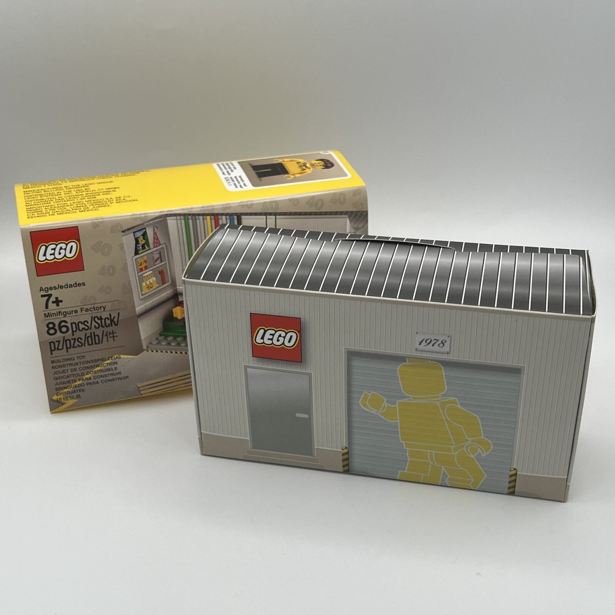 LEGO 5005358 Minifigure Factory *NEW*