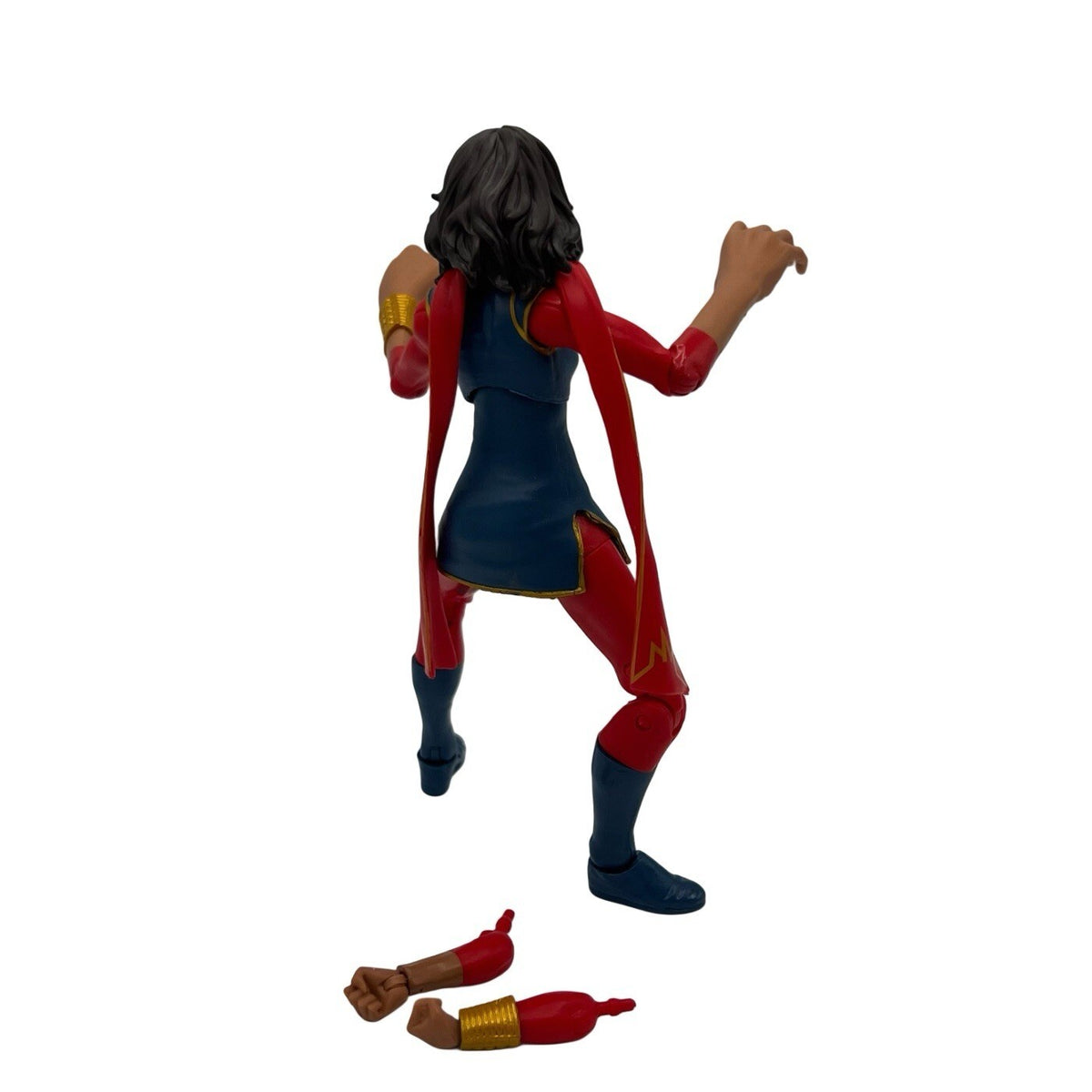 Hasbro Marvel Legends Ms. Marvel Kamala Khan Sandman Wave 6-inch Action Figure